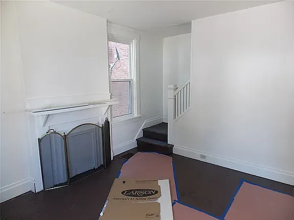 621 W Penn St — Photo 1