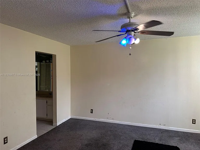 6575 W Oakland Park Blvd #214 — Photo 23