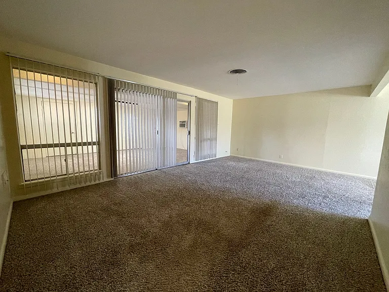 4616 Fawn Dr — Photo 12