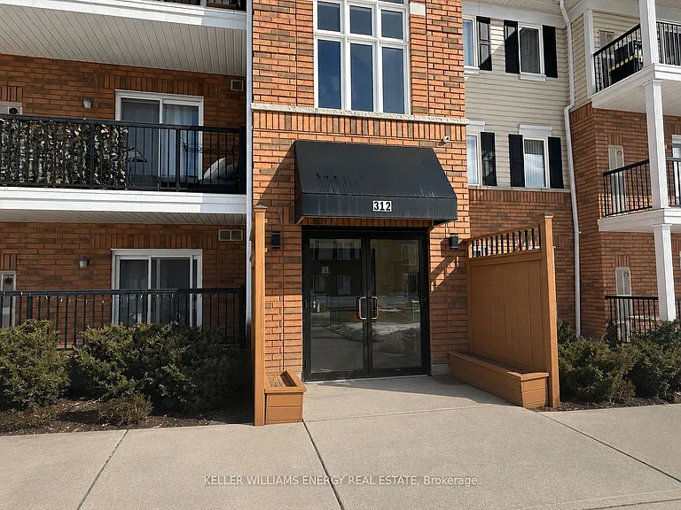 312 Spillsbury Dr #104 — Photo 3