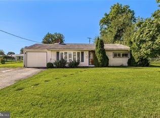 802 Richwill Ln, York, PA 17404
