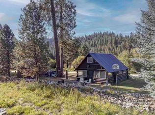 36 Osprey Dr, Lowman, ID 83637