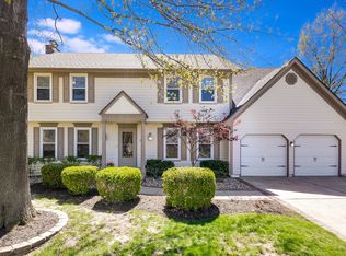 2016 SW Park Dr, Blue Springs, MO 64015