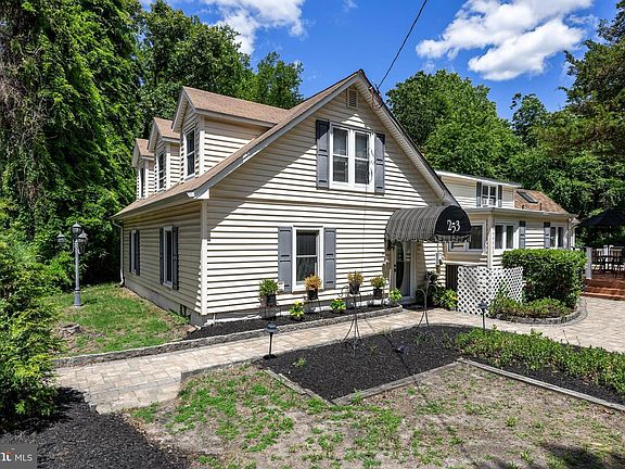 2nd image of 253 Hopewell Rd