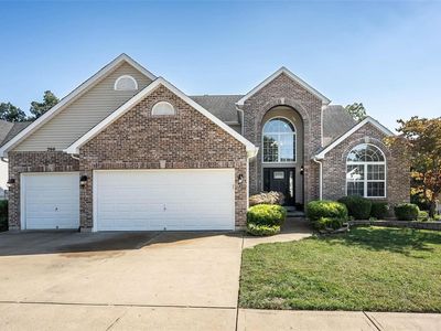 266 Romaine Spring Vw, Fenton, MO, 63026