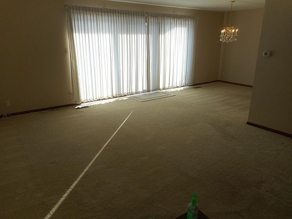 3rd image of 7444 W 153rd St Unit 1