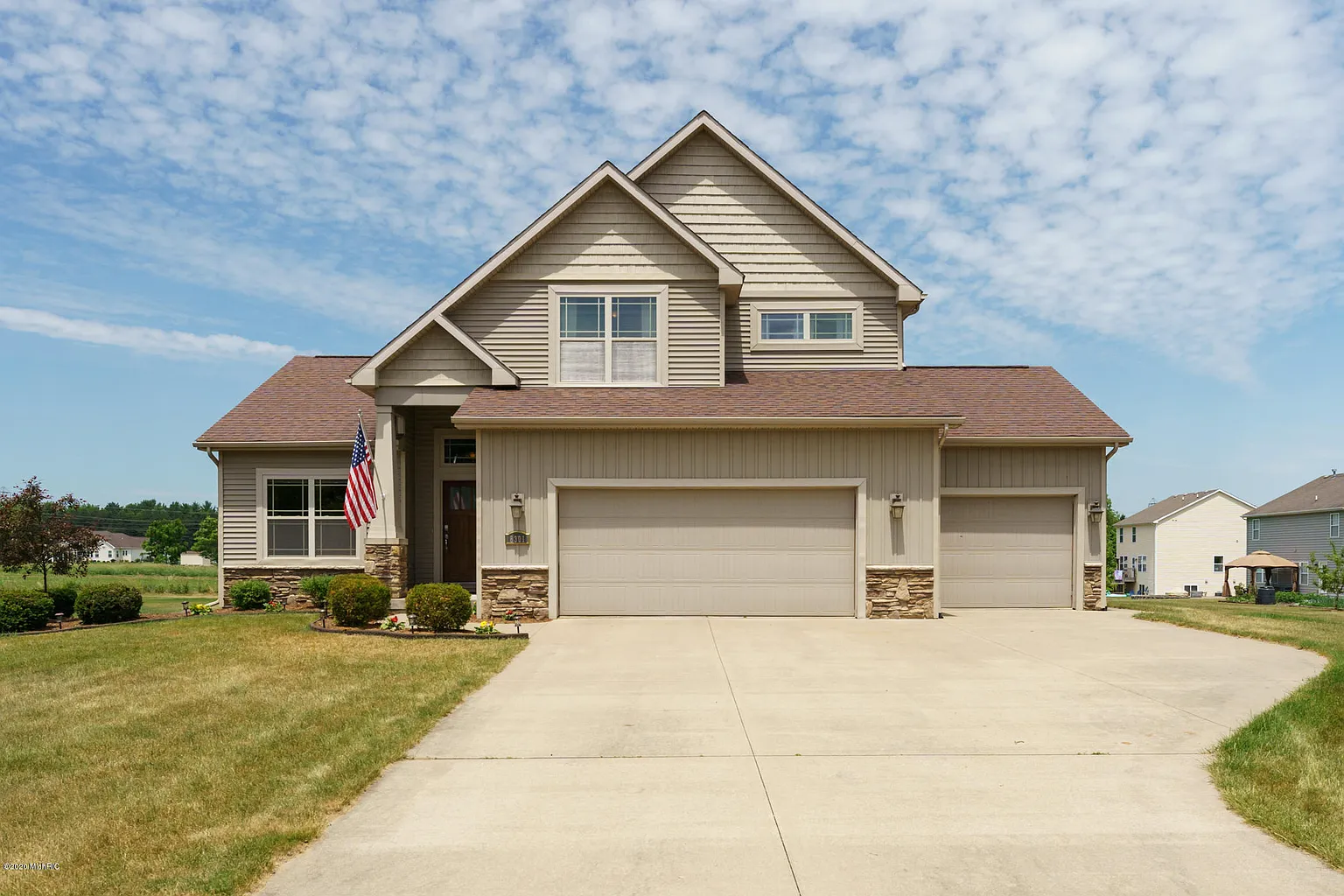 8301 Fawn Meadow Trl photo 1