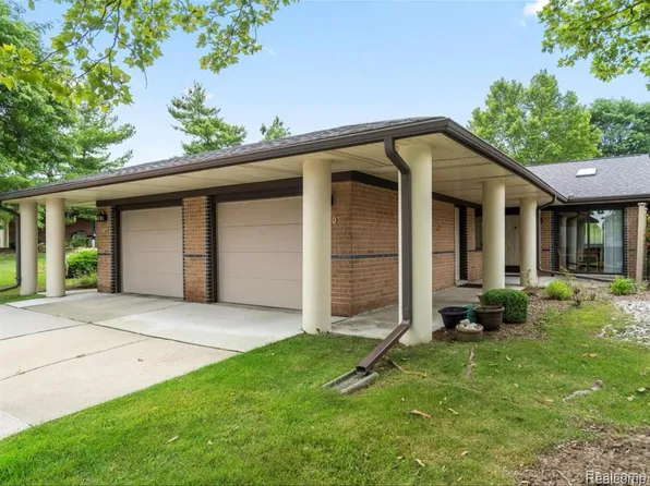 970 Wexford Way, Rochester, MI 48307