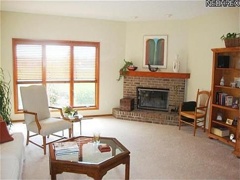 3rd image of 33151 Wren Haven Cir