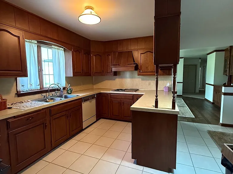 536 Springville Rd — Photo 7
