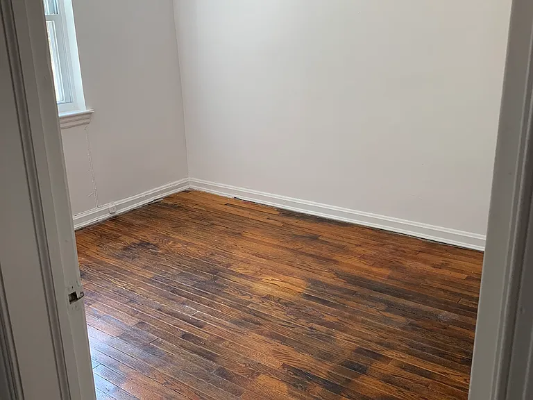 4627 E Capitol St SE — Photo 11