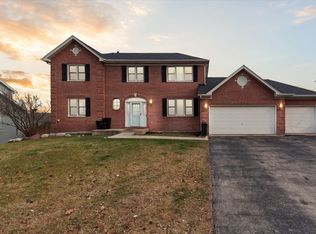 1245 Hunters Rdg W, Hoffman Estates, IL 60192