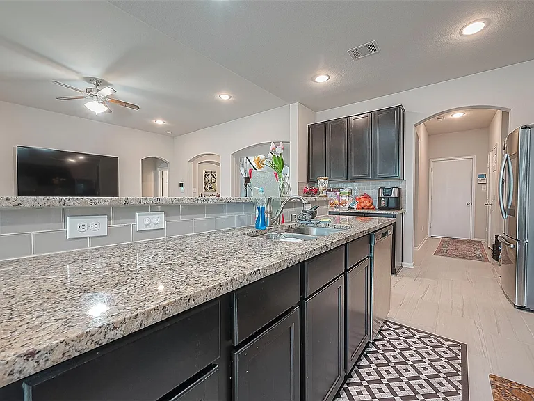 20607 Enrique Dr — Photo 14