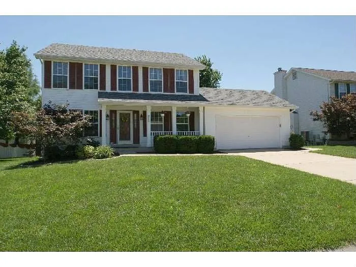 353 Beckley Pl photo 1