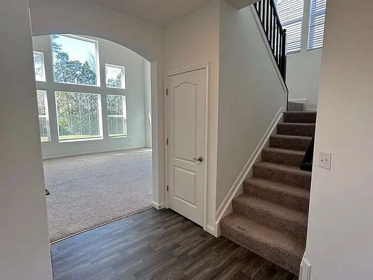 10520 Vista View Dr — Photo 4