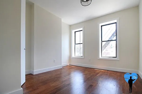 Rented by Next Door Realty NYC | media 5