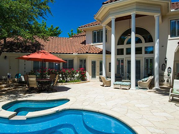 4th image of this home