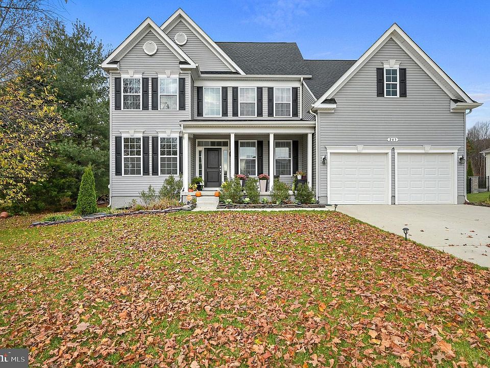 1st image of 243 Grapevine Way