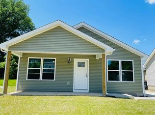 318 Halcyon Rd, Charlestown, IN 47111