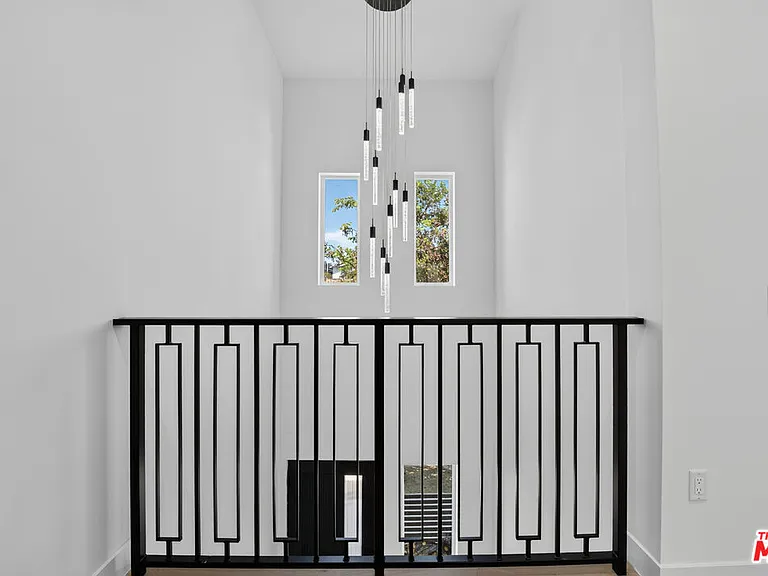 2424 N Council St — Photo 15