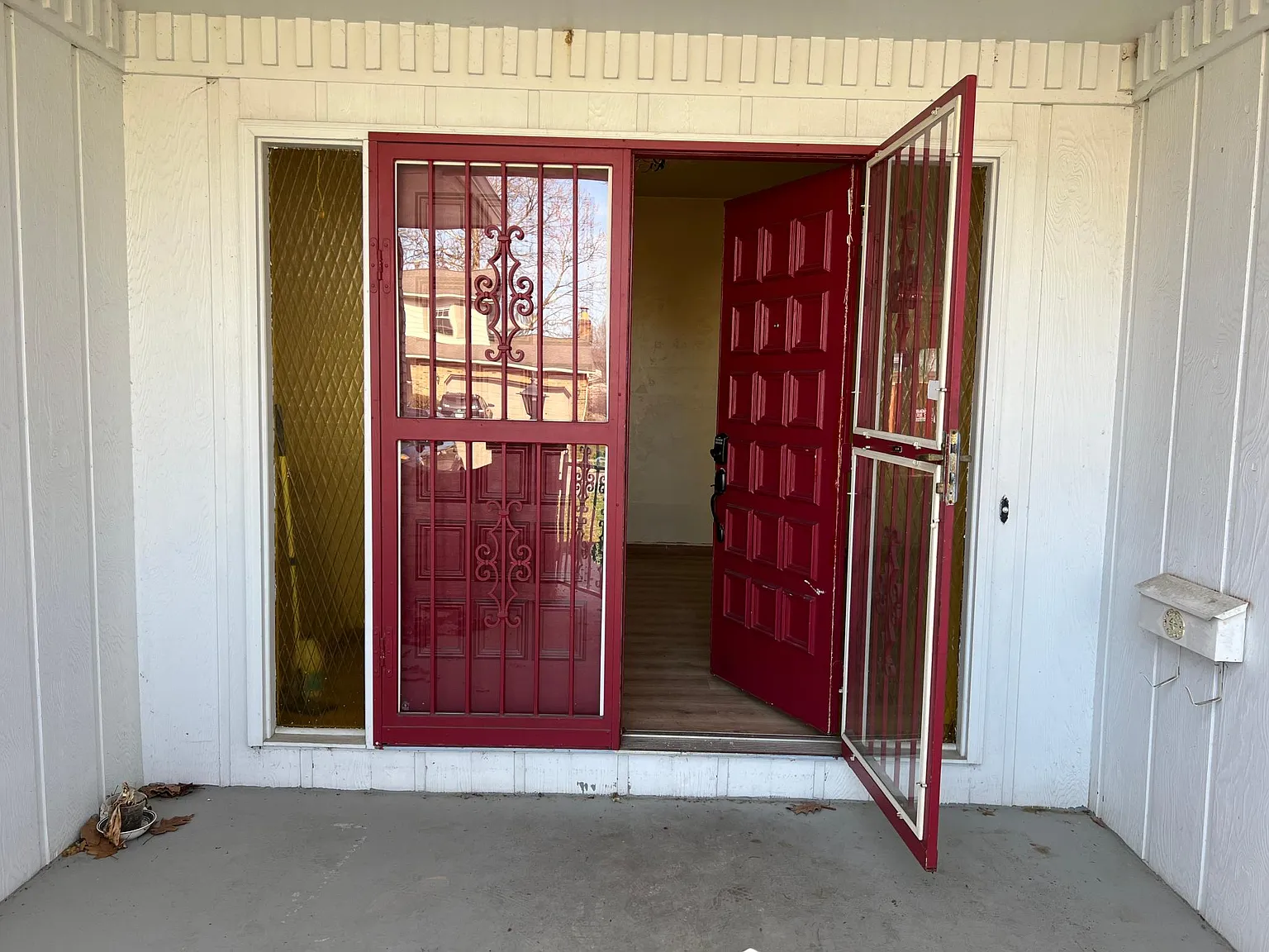 1845 Balsamridge Rd — Photo 3