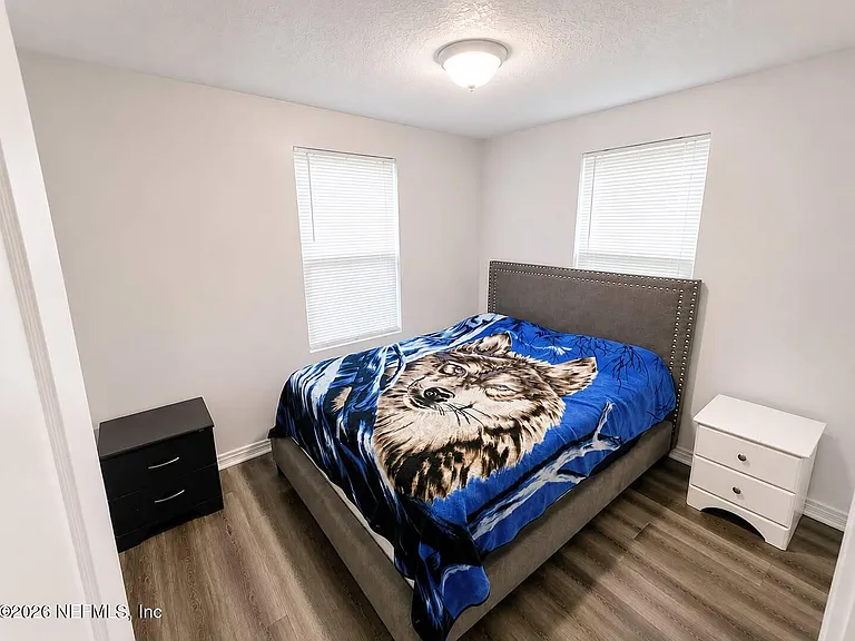 5020 Campenella Dr — Photo 7