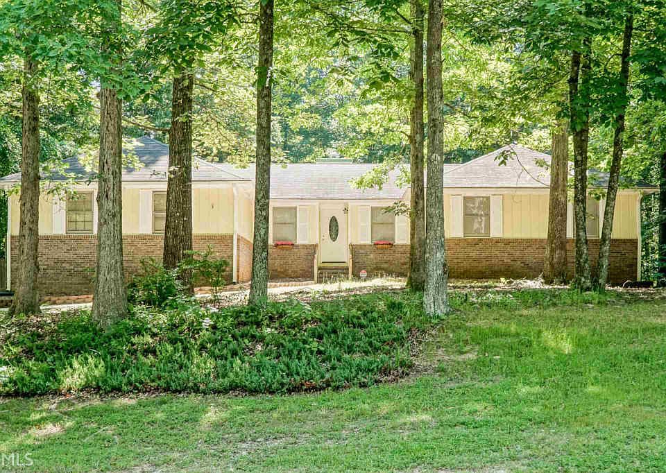 1st image of 8190 Lullwater Ct