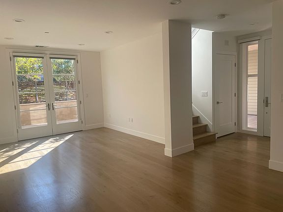 4th image of 960 N San Antonio Rd Unit 206