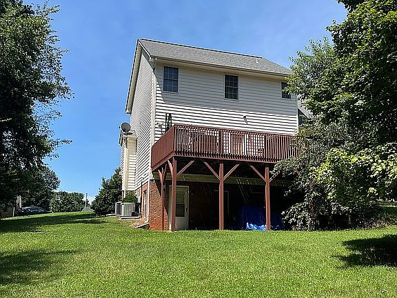 2nd image of 108 Rachel Ct