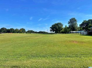 60 Peach Tree Dr, Thorsby, AL 35171