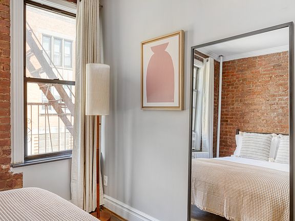 5th image of 416 E 13th St APT 3A