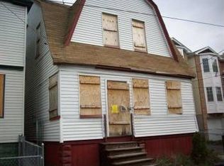 334 S 19th St, Newark, NJ 07103