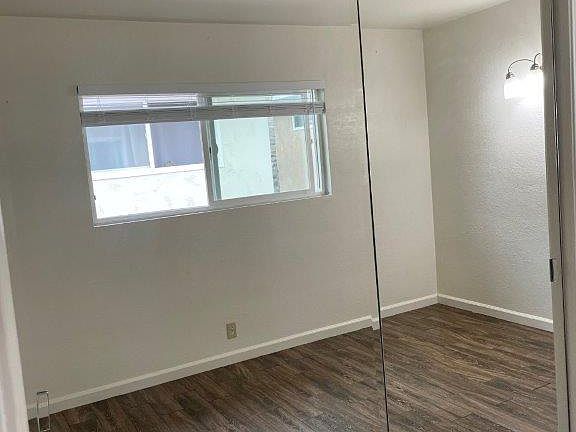 5th image of 235 S Weitzel St APT C