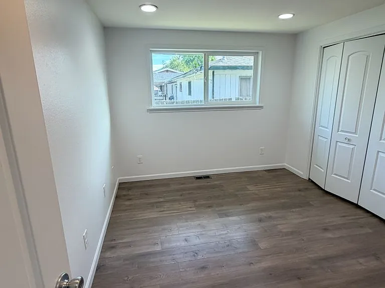 3850 Grenada Way — Photo 24