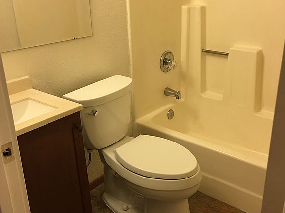 2nd image of 14314 32nd Ave NE APT 104