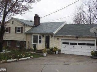 1716 Azalea Ln, Woodbridge, VA