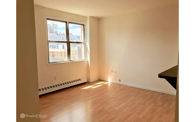 Rented by Douglas Elliman | media 15