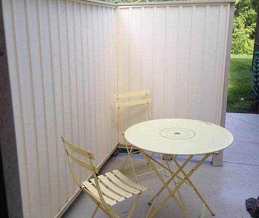 Private patio off 2nd bath