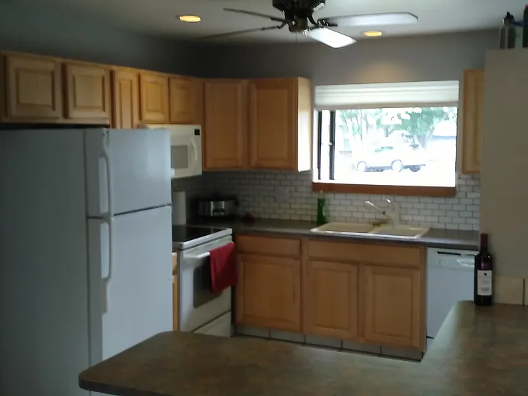 6 Ponderosa Pl — Photo 2