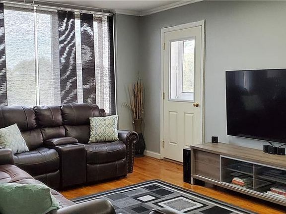 2nd image of 121 S Highland Ave APT 6E