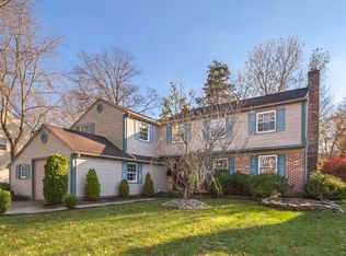 131 Old Carriage Rd, Cherry Hill, NJ 08034