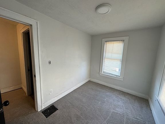 2nd image of 1253-1255 N 6th St #1