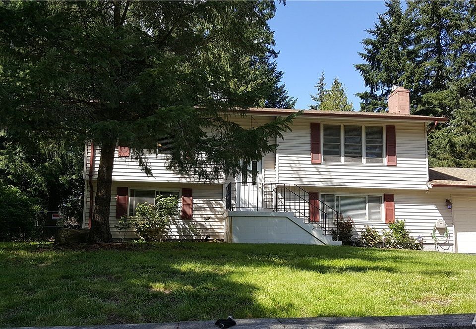 1st image of 2305 31st Ave SE