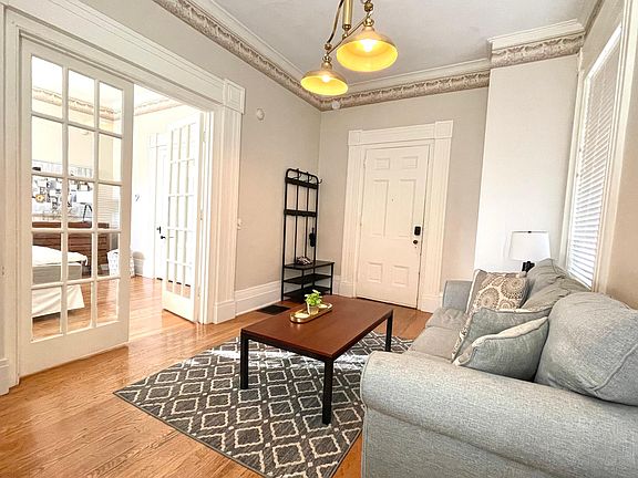 5th image of 447 W Vine St #1E