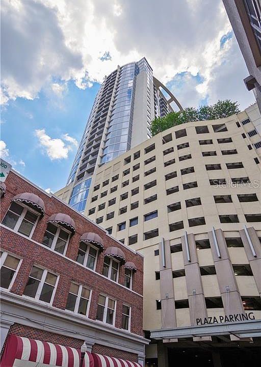 1st image of 155 Court Ave #2202