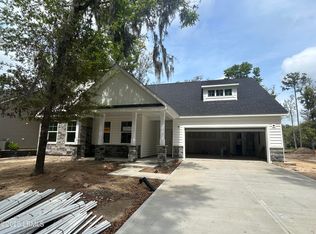 37 Fairfield Rd, Beaufort, SC 29907