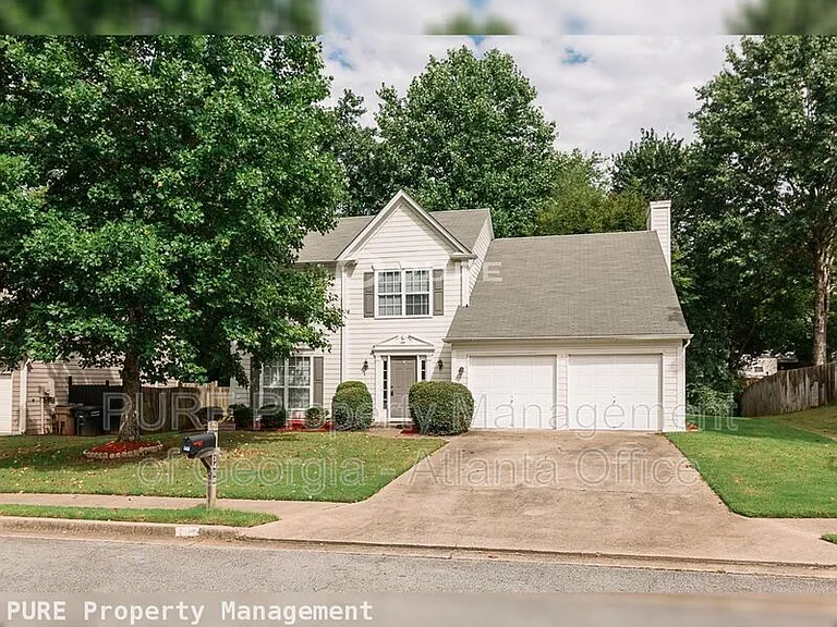 3468 Chastain Glen Ln NE — Photo 2