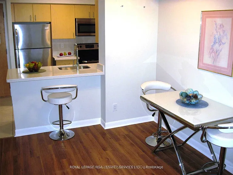 4978 Yonge St #1612 — Photo 7