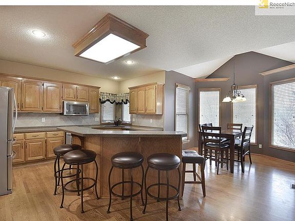 4th image of 14128 Haskins St
