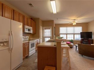 3919 Glenlea Commons Dr, Charlotte, NC 28216